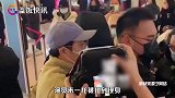 朱一龙现身春晚二次联排，粉丝蜂拥人气旺，曾两度受邀上春晚