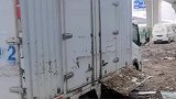 灾后的郑州高架下满是泡水车，但愿保险公司不要哭的太伤心