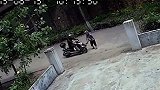 浙江一男子骑车撞倒89岁老人 将其藏匿墙角致其身亡