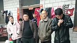 一听到妹妹要相亲，家里的亲戚都来了，可别把对方的男孩吓着了