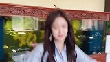 小姑娘与小伙的搞笑对话：怎么每次总能找到借口