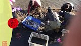农民王小：大鱼装上车一条鱼炖半锅咋还专门吃鱼刺，老妈笑开心