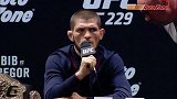 UFC-18年-小鹰:这是战争不是比赛 赛后不会和他握手的-花絮