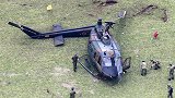 日本自卫队一架直升机“硬着陆” 机体断成两截