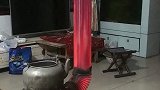 男生家里烧的炉子，感觉都快自燃了