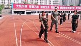 军人的孩子踢正步，血统传承让人羡慕，堪称英姿飒爽！