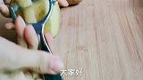 8元1份的孜然土豆块，在家做教你一招，外皮酥脆，麻辣过瘾