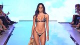 妩媚迷人，美女超模泳装秀，走出新潮与时尚