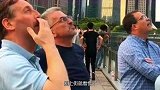 英国工程师首次到中国重庆，刚上街就看愣了，这根本不科学！