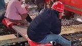 不是为了工资，而是纯粹喜欢这样的工作氛围