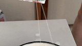 给老公来一杯最最新鲜牛奶！