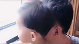 妈妈用桃子套路女儿和爸爸，女儿：坏妈妈，净馋我们爷俩