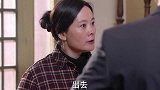 小混混气势汹汹找人还钱，没想到大妈1句话，混混瞬间就认怂