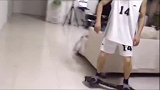 学蛇板准备与外孙玩