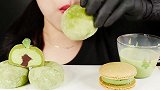 薄荷巧克力马卡龙、绿茶拿铁、绿茶巧克力糯米团