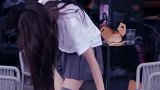 小姐姐，放了穿过的袜子，桌子会变香吗