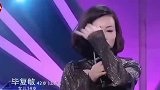 妈妈咪呀：紧张怯场的妈妈台上腿发抖，唱起歌来动听迷人，太惊艳