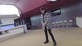 肖战杂志采访内页曝光 正面回应近期争议呼吁传递正能量