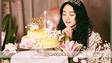 赵丽颖33岁生日，戴王冠百花簇拥露甜笑，冯绍峰发声遭调侃