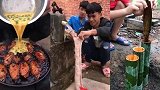 农村小伙竹筒烤鱼原汁原味