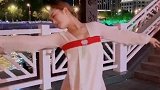 我这120斤的身材在汉唐估计也能是个美女吧