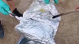 冒昧的问一句，买锡纸的钱，应该差不多能买只鸡了吧！