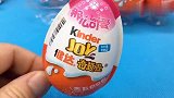 巴拉啦小魔仙彩俐公主分享健达奇趣蛋玩具