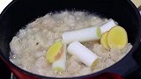猪油拌饭，也太好吃了吧，嘎嘣脆，一次吃俩碗，太过瘾了