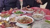 能看出来女生坐席和男生坐席的区别
