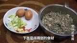 河南家家户户都爱吃的蒸菜，加一个鸡蛋这样做，吃得好过瘾！