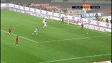 吕文君边路狂奔底线传中 武磊包抄到位推射遗憾中柱