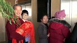 山东67岁超高龄产妇出院 奶水好还请了月嫂
