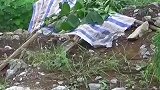 男子驾驶货车遇暴雨被困，上演野外求生