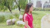 痴情歌手一首民谣《不平凡的未来》让人回味无穷，句句情深