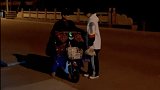 江苏连云港：爷爷凌晨做萝卜卷，骑车10公里给孙女送早点