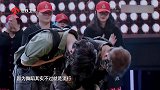 蒙面舞王老师们都被“终结者”的舞蹈打动，他自己都有点泪目了