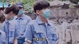 翟潇闻 一言不合就跟小动物吵架，哈哈哈哈哈小翟真不愧是你