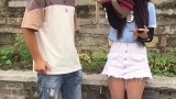 两个女人一个包，笑死我了