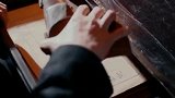 霞光：刘曼丽在背后议论翠玲 傅家庄给大家介绍手枪