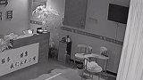 迷惑行为 男子淡定盗窃，临走时对柜台鞠躬行礼！盗窃 意想不到