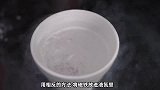 将磁铁放在液氮中，它是会变强还是变弱？结果让人大开眼界