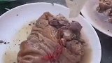 用这样的方式加热的猪蹄髈，你还敢吃吗？
