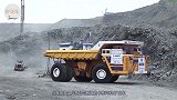 世界上最大的卡车！工作一天油耗8万，6个轮胎价值2台揽胜！