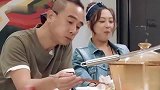 陈小春承包了所有的家务活，还在学当月嫂，应采儿太幸福了！