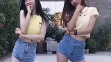 女神闺蜜团劲爆热舞，你喜欢哪一对？