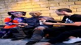 蜡像馆太吓人了，真人假人分不清，这位小姐姐太坏了