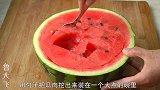 自从学会西瓜皮这吃法，感觉以前好浪费，酸甜爽脆，好吃又开胃