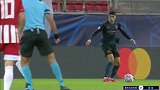 头球也不行！福登后点埋伏到位 无人盯防空门顶歪
