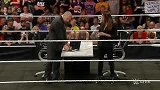 WWE-15年-RAW第1158期：齐格勒重返擂台怒揍卢瑟夫 葬爷大招绞杀大布-全场