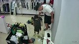 监控拍下搞笑的一幕，别动别动，断了断了！